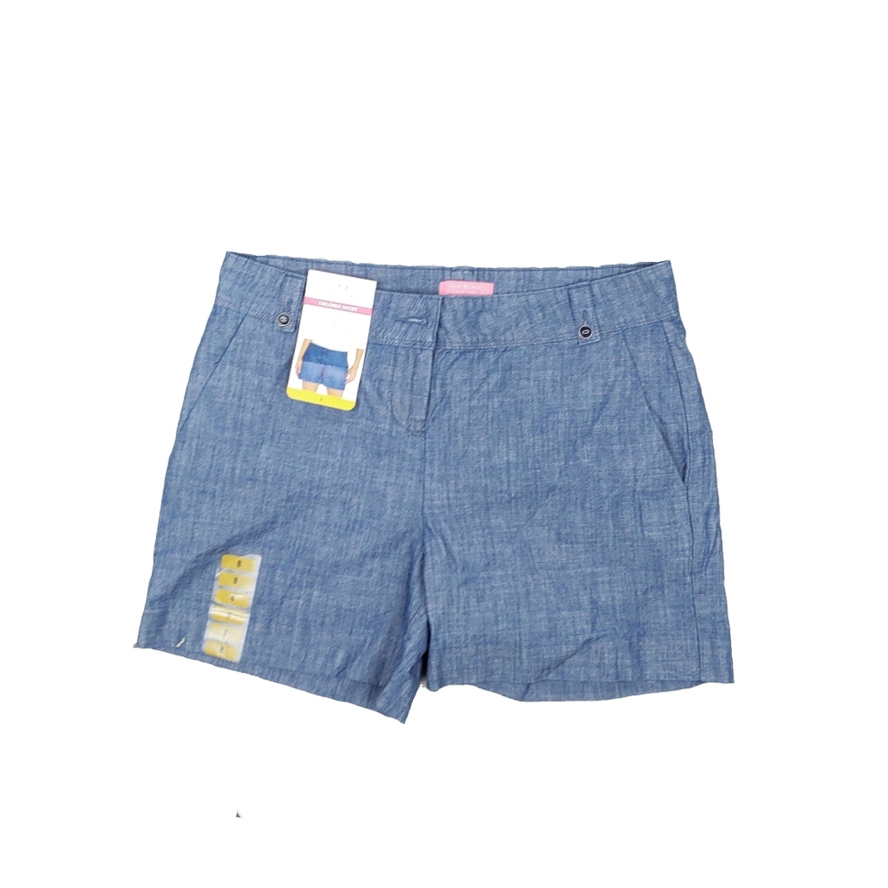 NWT Isaac Mizrahi Womens 8 Trouser Short Indigo Chambray Shorts - Picture 2 of 5